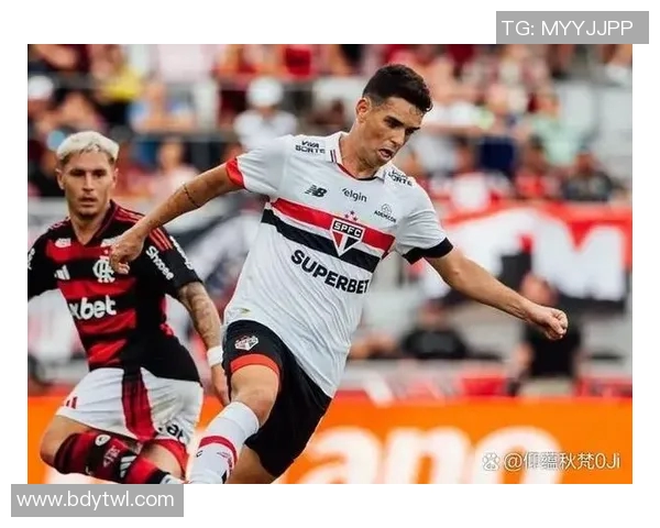 退队风波引发热议 这位足球球星为何选择告别国家队